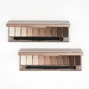 ザ ベージュアイズ